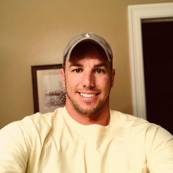 Meet your Posher, Sean - Picture 1 of 1